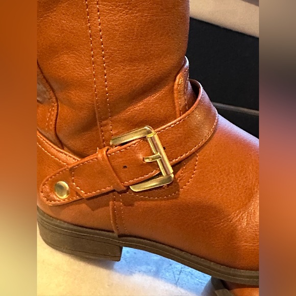 Kohl’s Ridding Boots SZ 13 Brown Boots with memory foam Gold Buckles Har… - Picture 5 of 13